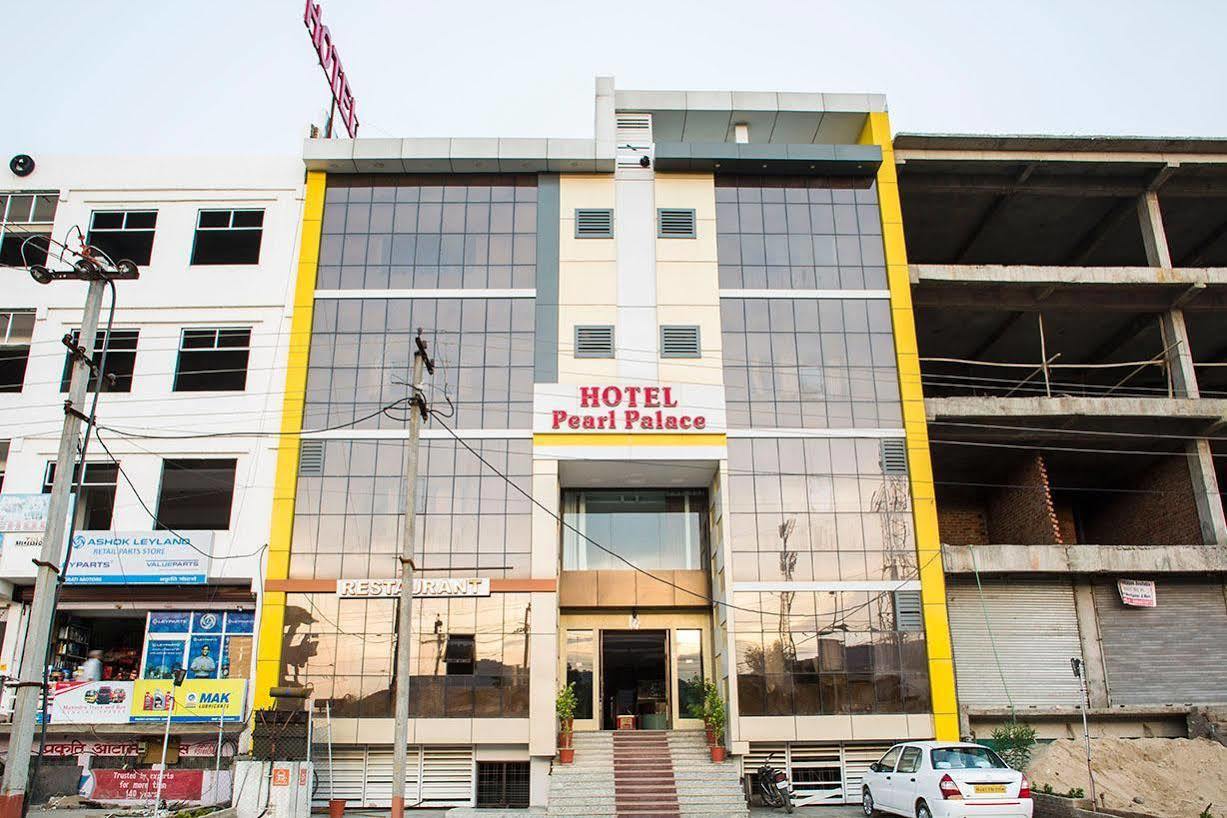 Hotel Pearl Palace Udaipur Eksteriør billede