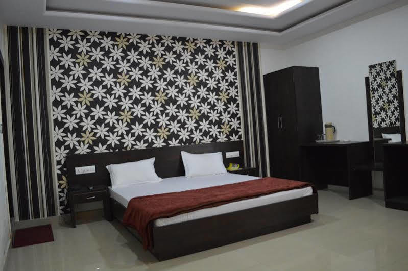 Hotel Pearl Palace Udaipur Eksteriør billede